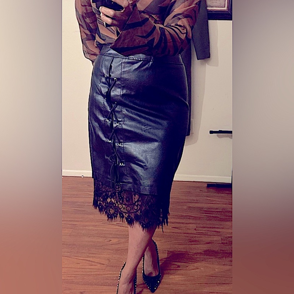 Leather skirt